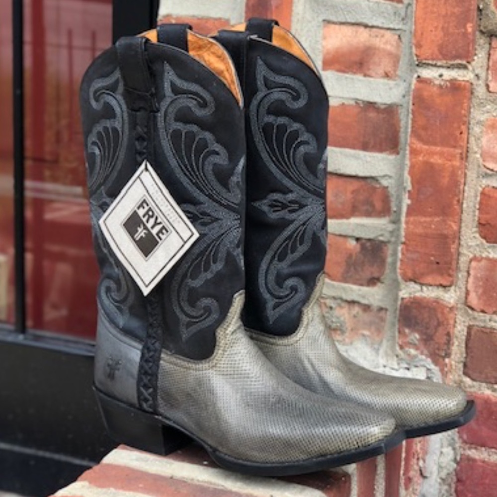 🆕wob Frye Patrick Cowboy boots, Sz 9, black/ice grey